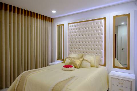 Luxuosa Moradia T4, Aroeira, Almada