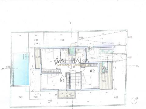 Luxuosa Moradia T4, Aroeira, Almada