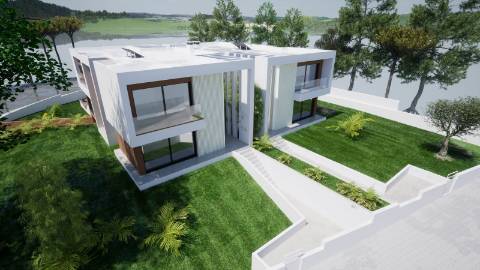 Luxuosa Moradia T4 em Tróia