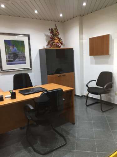 Excelente Escritório / Gabinete / Consultório