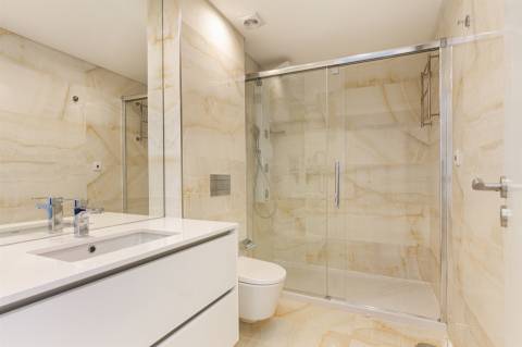 Apartamento T1, Primeira Linha de Mar, Sesimbra