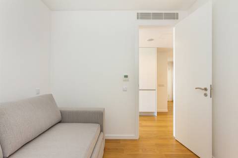 Apartamento T1, Primeira Linha de Mar, Sesimbra