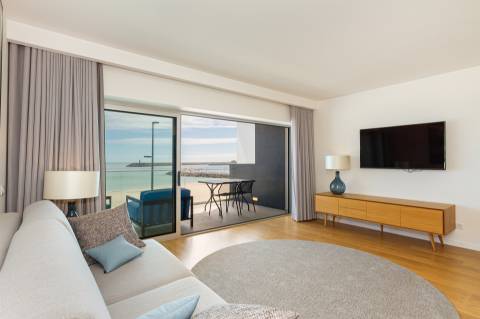 Apartamento T0 em Primeira Linha em Sesimbra