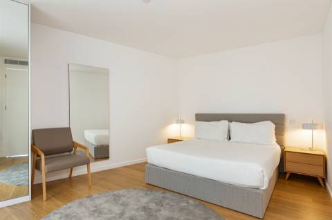 Apartamento T0 em Primeira Linha em Sesimbra