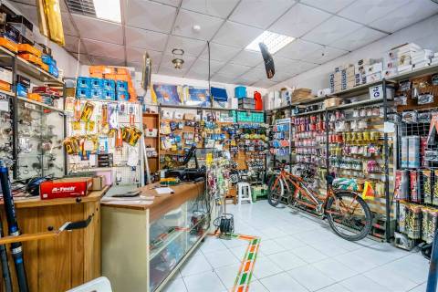 Viva onde a História encontra o Futuro – Prédio no Centro Histórico de Lagoa, Algarve