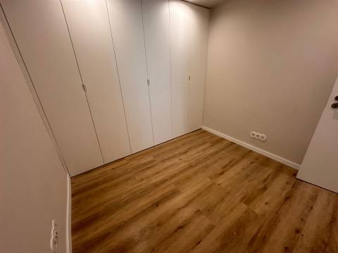 Apartamento T2 Remodelado no Coração de Lisboa