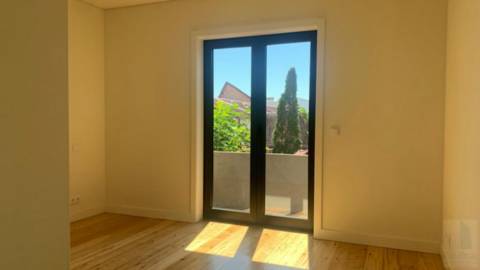 Moradia T4 Venda em Cedofeita, Santo Ildefonso, Sé, Miragaia, São Nicolau e Vitória,Porto