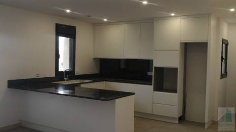 Moradia T5 Venda em São Mamede de Infesta e Senhora da Hora,Matosinhos