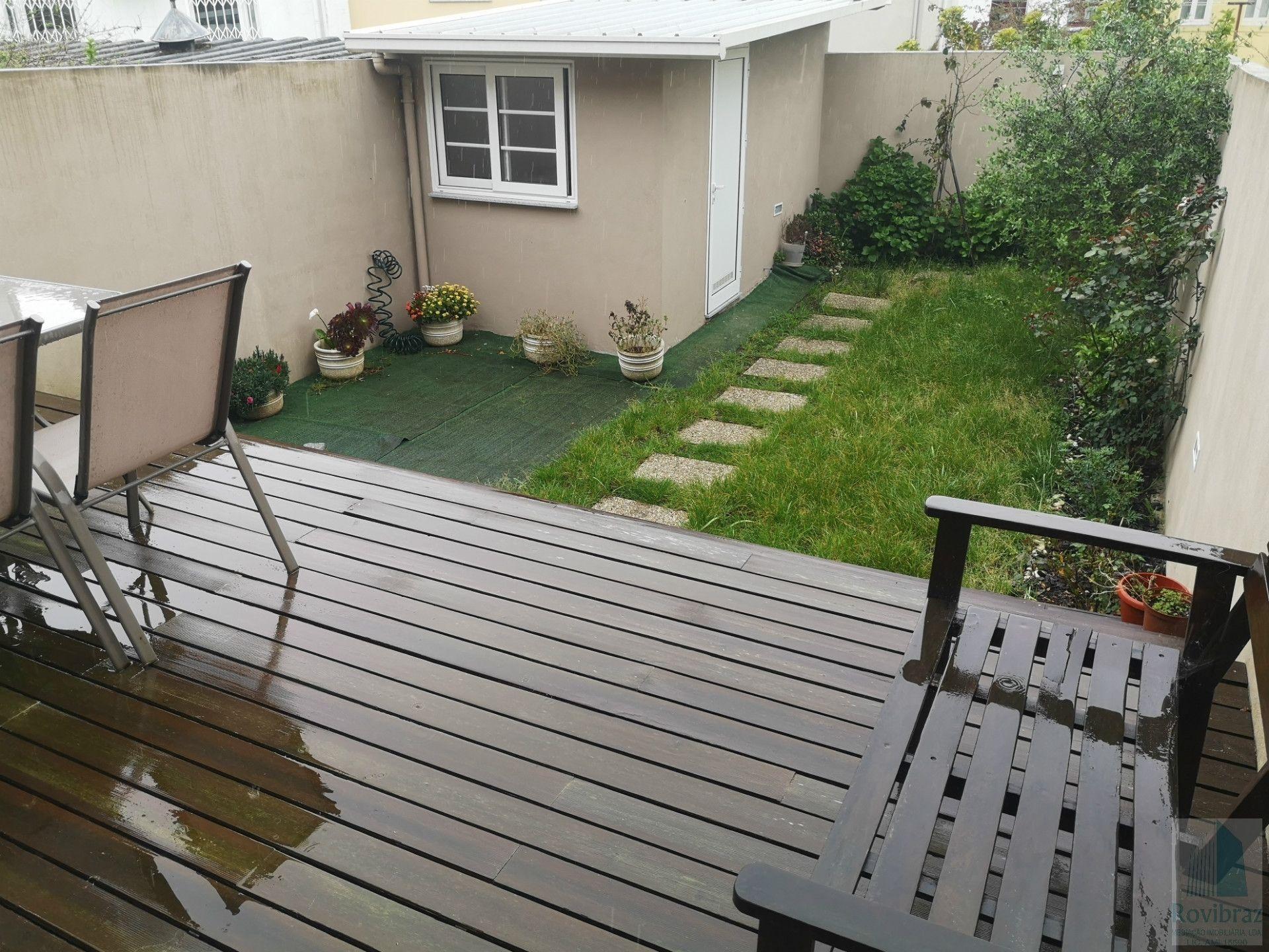 Moradia T3 Venda em Cedofeita, Santo Ildefonso, Sé, Miragaia, São Nicolau e Vitória,Porto