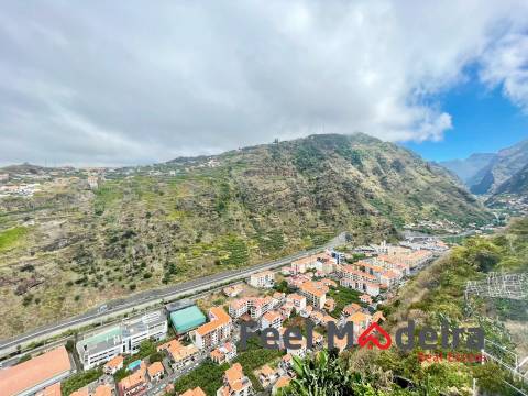 Moradia Isolada T3 Venda em Ribeira Brava,Ribeira Brava