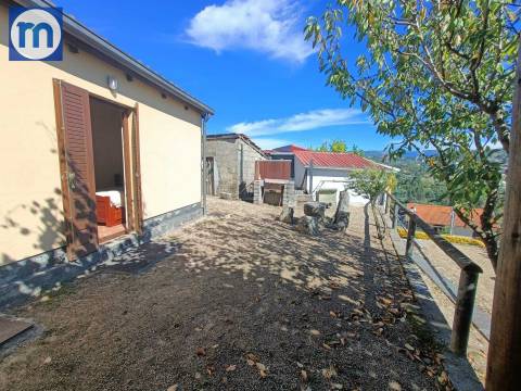 Moradia T6 Venda em Amarante (São Gonçalo), Madalena, Cepelos e Gatão,Amarante