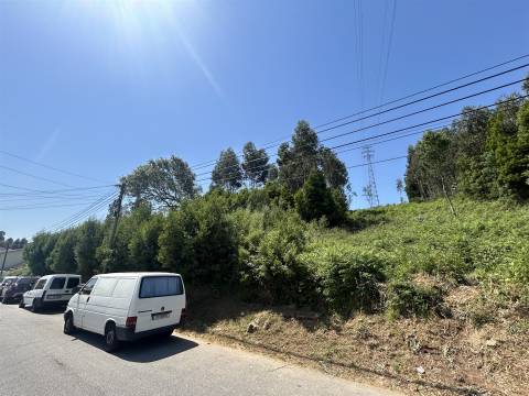 Terreno com 8.950 m² para Construção em Pedroso