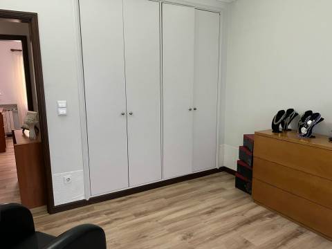 Moradia Isolada T4 Venda em Requião,Vila Nova de Famalicão