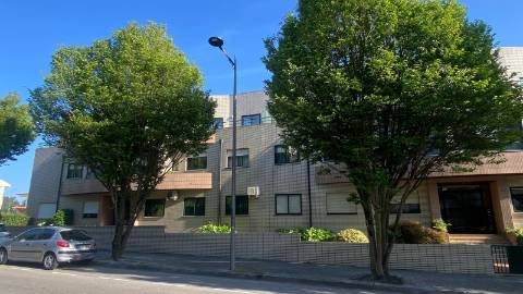 ARRENDADO! Apartamento T1 com Garagem na Avª de Francelos, Valadares