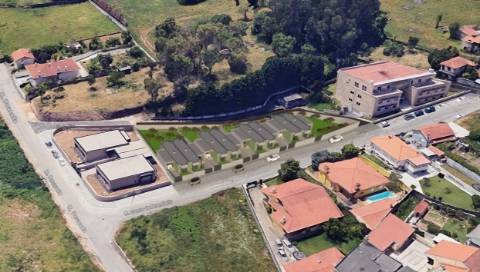 Terreno p/ Construção 8 Moradias Térreas T1 em Perosinho