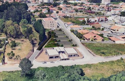 Terreno p/ Construção 8 Moradias Térreas T1 em Perosinho