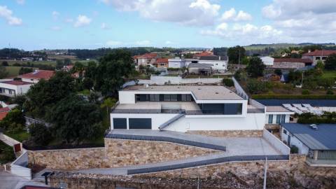 Moradia T4 Venda em Gondifelos, Cavalões e Outiz,Vila Nova de Famalicão