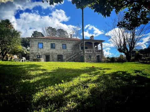 Moradia T4 Venda em Antas e Abade de Vermoim,Vila Nova de Famalicão