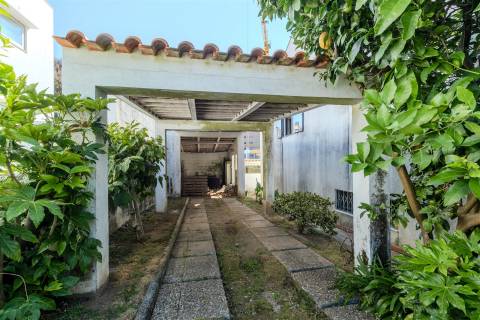 Moradia T5 Venda em Vila Nova de Famalicão e Calendário,Vila Nova de Famalicão