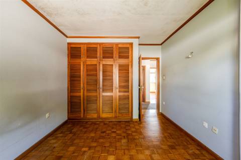 Moradia T5 Venda em Vila Nova de Famalicão e Calendário,Vila Nova de Famalicão