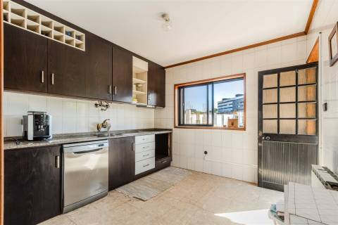 Moradia T5 Venda em Vila Nova de Famalicão e Calendário,Vila Nova de Famalicão