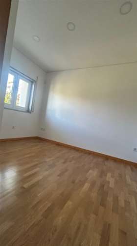 Moradia Isolada T3 Venda em Mafamude e Vilar do Paraíso,Vila Nova de Gaia