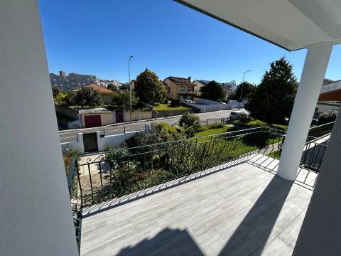 Moradia Isolada T3 Venda em Mafamude e Vilar do Paraíso,Vila Nova de Gaia