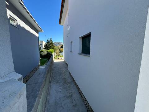 Moradia Isolada T3 Venda em Mafamude e Vilar do Paraíso,Vila Nova de Gaia
