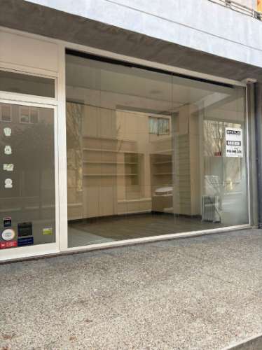 Loja  Arrendamento em Vila Nova de Famalicão e Calendário,Vila Nova de Famalicão