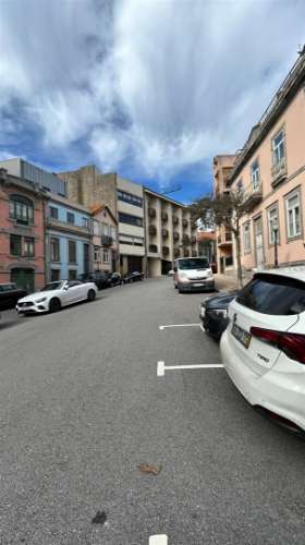 Apartamento T0+1 Arrendamento em Aldoar, Foz do Douro e Nevogilde,Porto