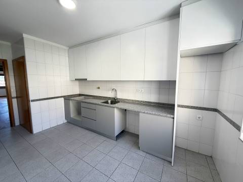 Apartamento T3 Venda em Brufe,Vila Nova de Famalicão