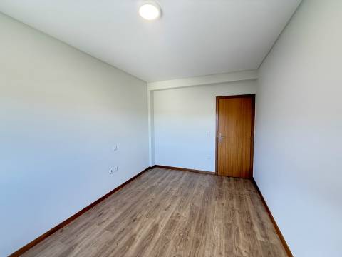 Apartamento T3 Venda em Brufe,Vila Nova de Famalicão