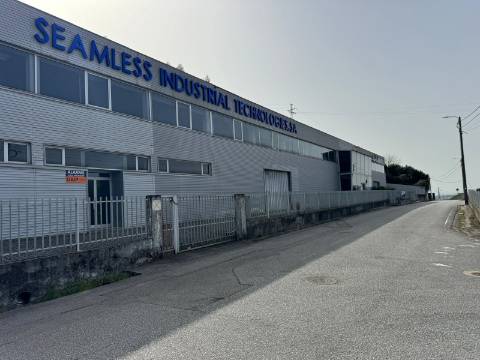 Armazém  Venda em Mogege,Vila Nova de Famalicão