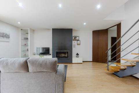 Moradia T3 Venda em Pousada de Saramagos,Vila Nova de Famalicão