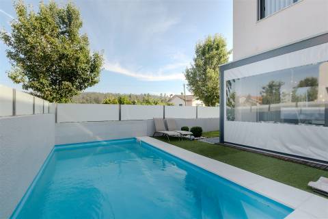 Moradia Geminada T3 Venda em Arnoso (Santa Maria e Santa Eulália) e Sezures,Vila Nova de Famalicão
