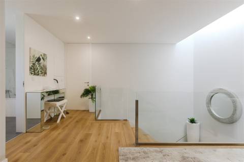 Moradia Geminada T3 Venda em Arnoso (Santa Maria e Santa Eulália) e Sezures,Vila Nova de Famalicão