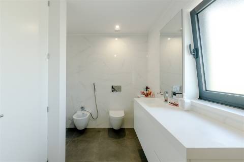 Moradia Geminada T3 Venda em Arnoso (Santa Maria e Santa Eulália) e Sezures,Vila Nova de Famalicão