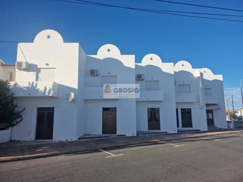 Residencial T5 Venda em Almodôvar e Graça dos Padrões,Almodôvar