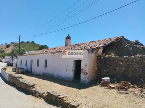 Moradia para Restaurar T2 Venda em Ameixial,Loulé