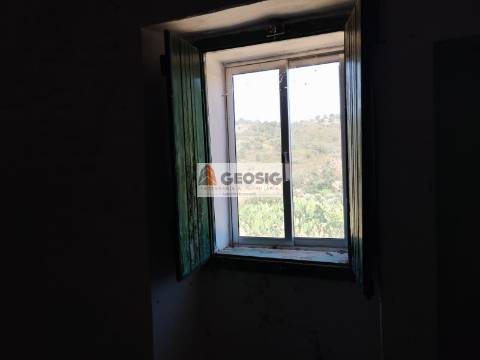 Moradia para Restaurar T2 Venda em Ameixial,Loulé