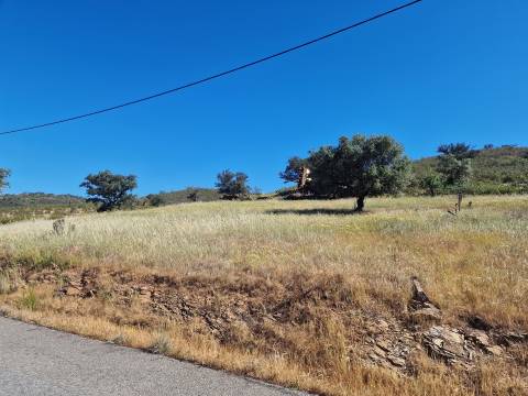 Moradia para Restaurar T2 Venda em Ameixial,Loulé