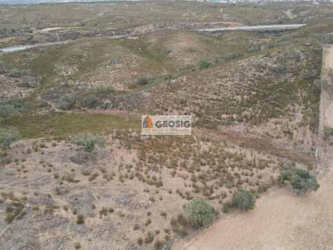 Quintinha  Venda em Santa Clara-a-Nova e Gomes Aires,Almodôvar