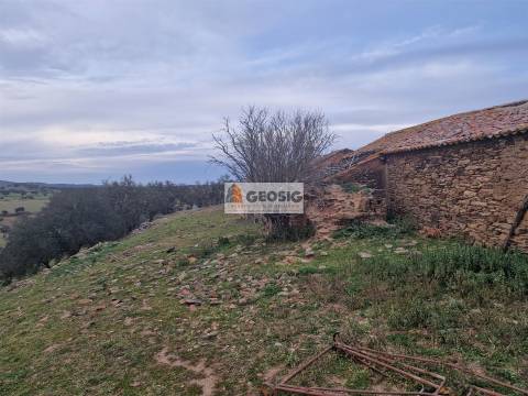 Moradia Geminada T3 Venda em Ourique,Ourique