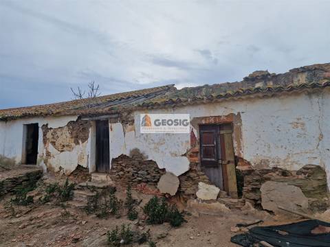 Moradia Geminada T3 Venda em Ourique,Ourique