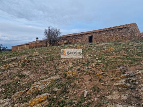 Moradia Geminada T3 Venda em Ourique,Ourique