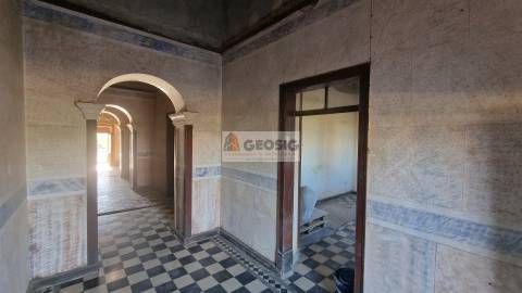 Moradia para Restaurar T9 Venda em Entradas,Castro Verde