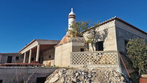 Moradia para Restaurar T9 Venda em Entradas,Castro Verde