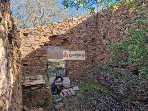 Quinta  Venda em Santa Clara-a-Nova e Gomes Aires,Almodôvar