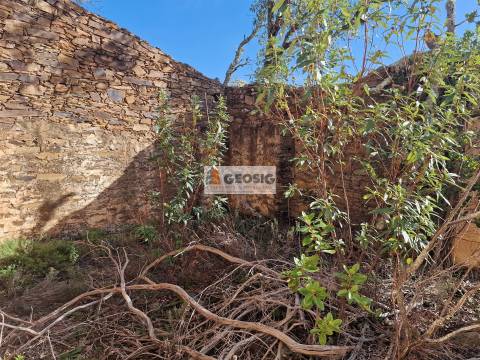 Quinta  Venda em Santa Clara-a-Nova e Gomes Aires,Almodôvar