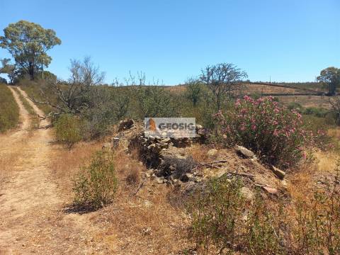Quintinha T1 Venda em Santa Clara-a-Nova e Gomes Aires,Almodôvar